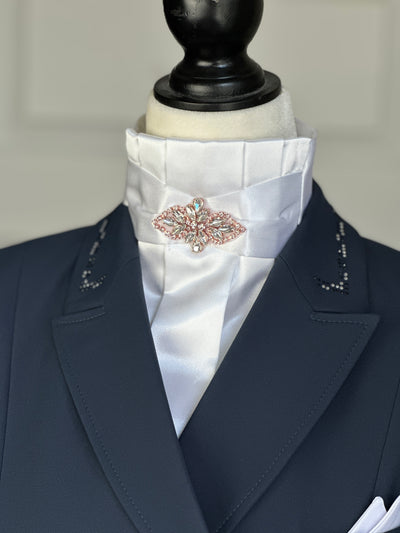 Stock Tie Stephanie