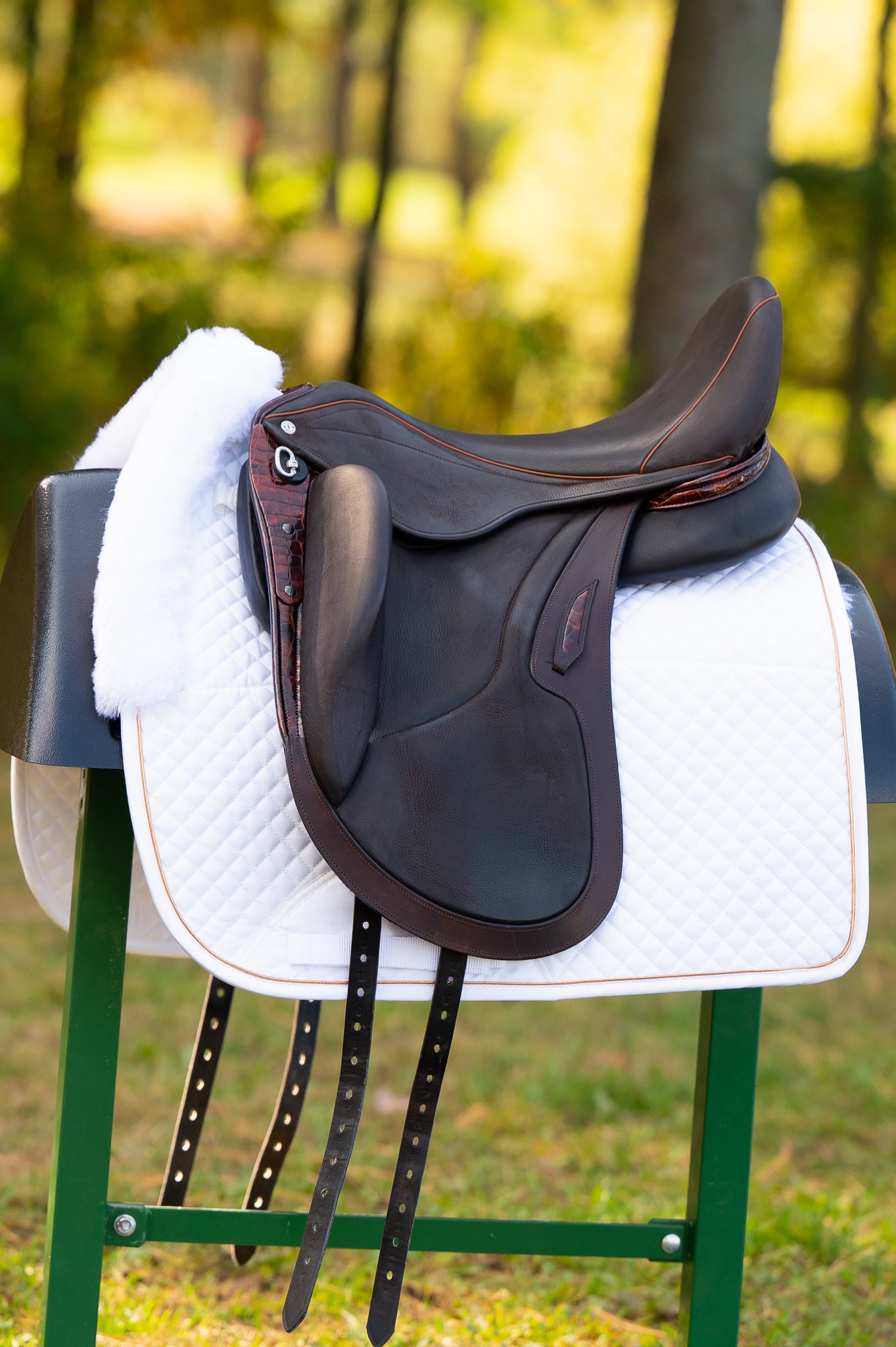 White Limited sheepskin pad