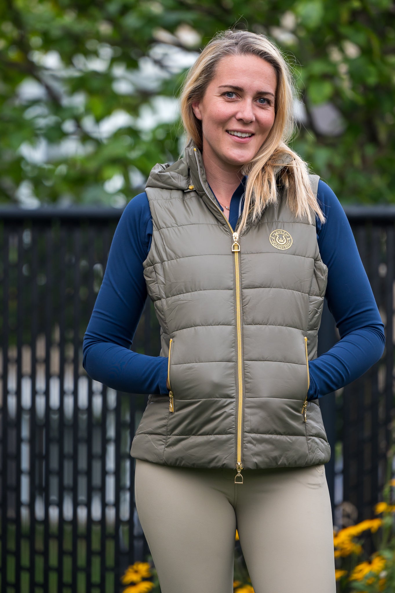Vancouver vest - Olive - Final Sale