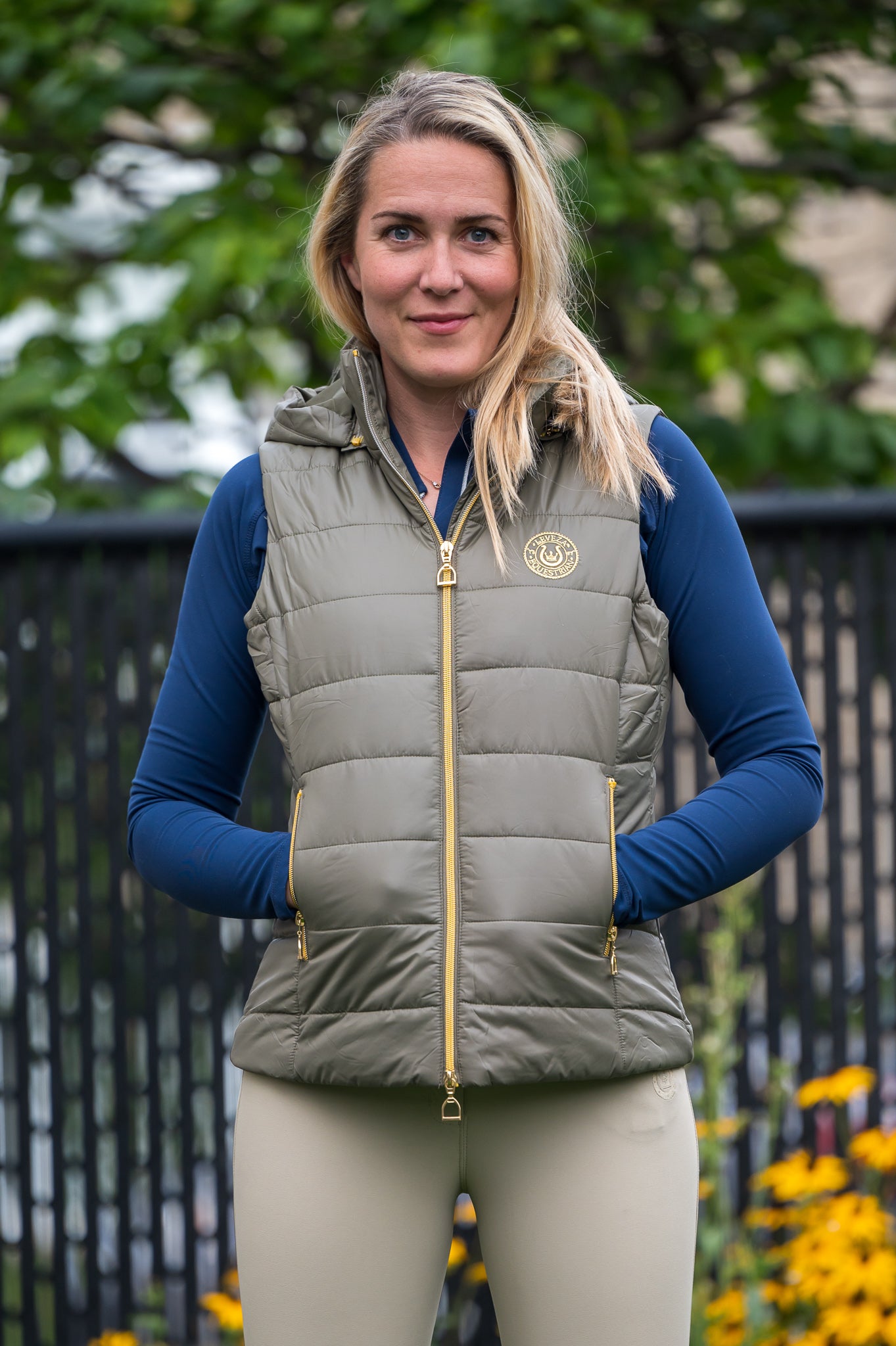 Vancouver vest - Olive - Final Sale