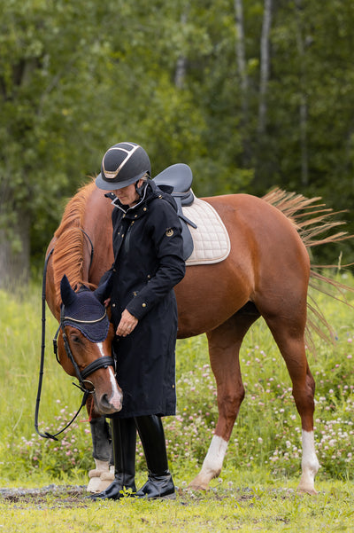 Tofino Waterproof riding Jacket - Black Gold