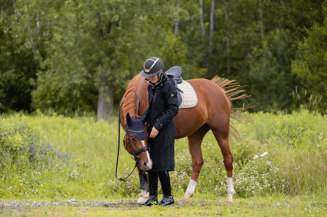 Tofino Waterproof riding Jacket - Black Gold - Leveza