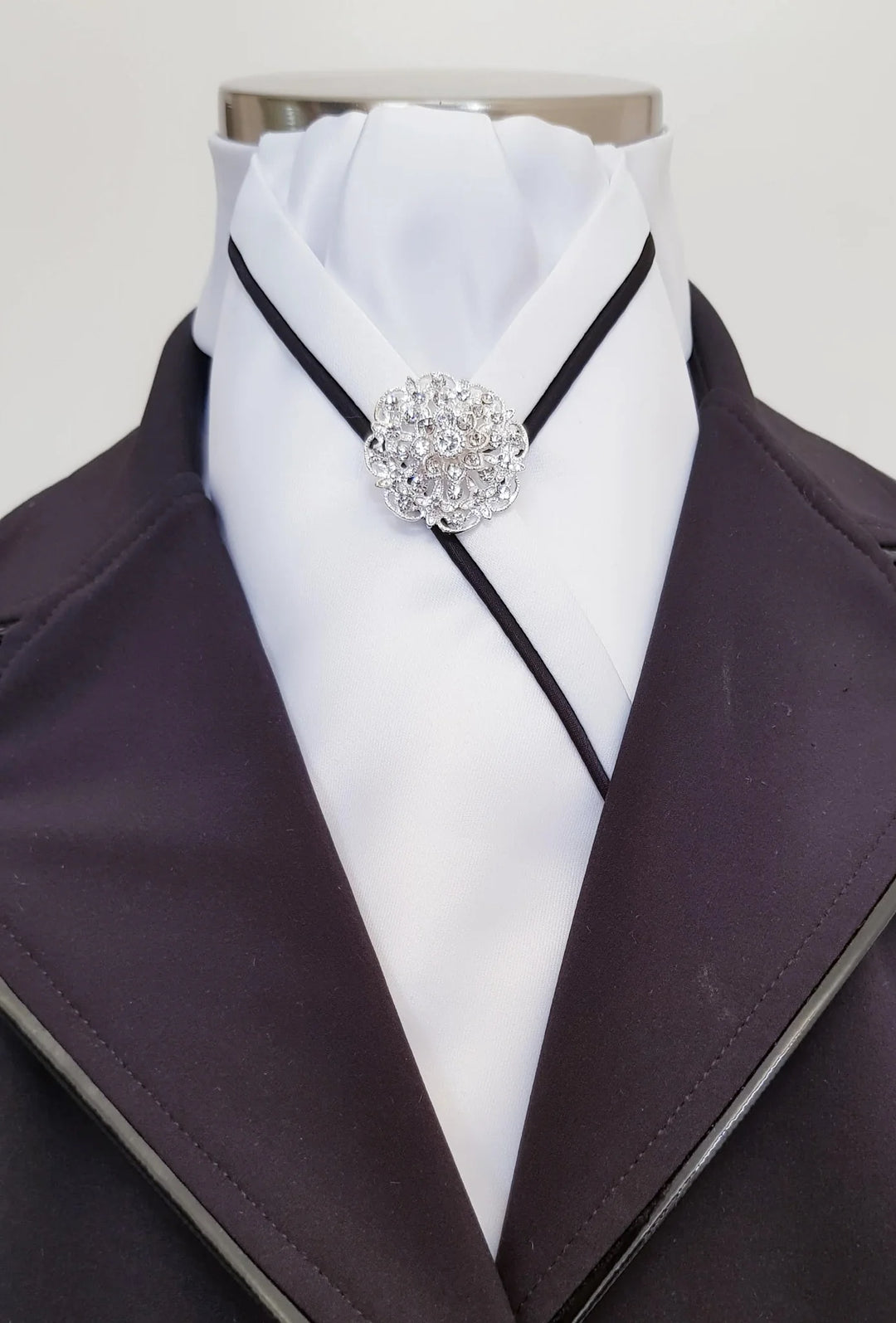 KATE STOCK TIE - White satin, black piping & silver brooch