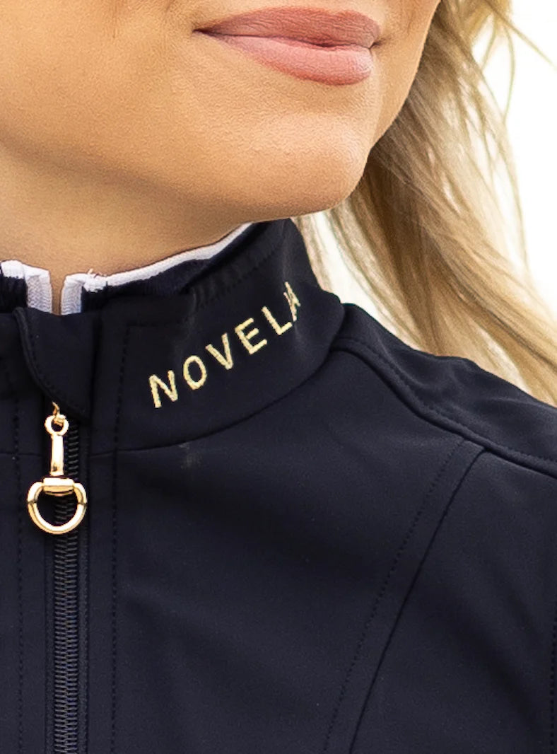 The Sara Vest in Navy Blue - Leveza