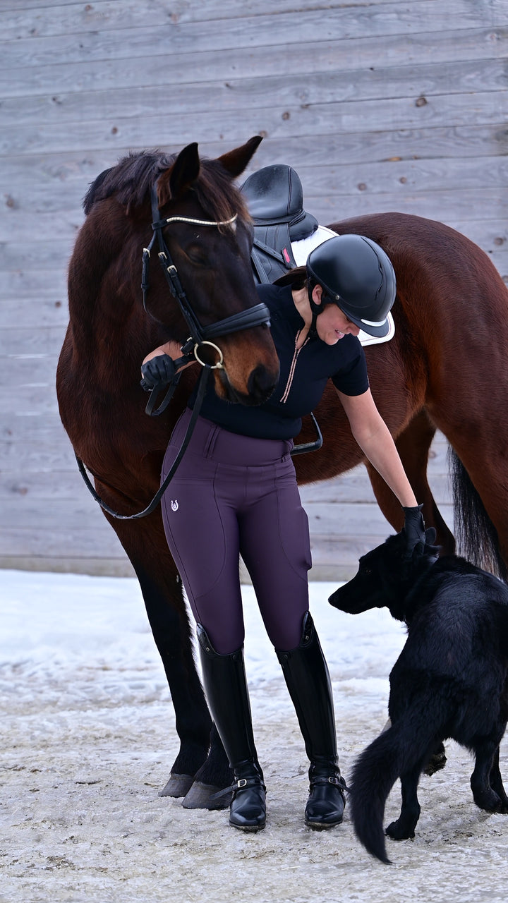 Liana black short sleeves